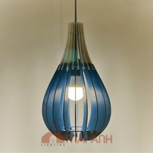 Đèn gỗ dáng bầu dài sơn màu decor phim trường Quận 7