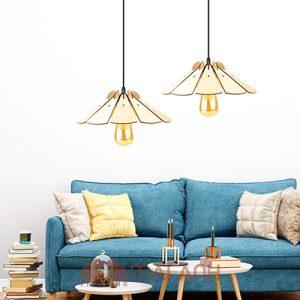 Đèn gỗ thả trần kiểu chữ V decor tiệm 9X Studio chuyên chụp hình Bầu, Bé yêu và Gia đình