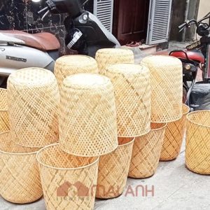 Đèn mây tre hình trụ tròn trang trí showroom trái cây sạch phường Tân Thới Nhất quận 12