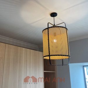 Đèn mây mắt cáo khung sắt tạo hình decor chung cư, homestay, khách sạn