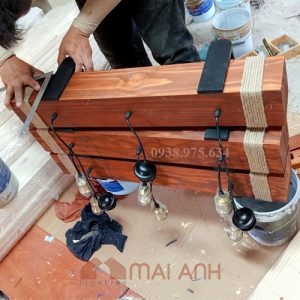 Đèn Trụ Gỗ Decor Nhà Hàng Biển Vũng Tàu